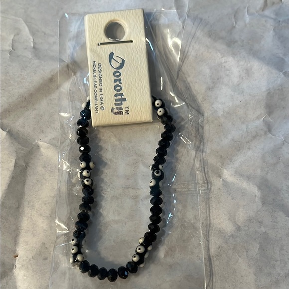Dorothy Jewelry - ❤️‍🔥BOGO free (equal or lesser value). Dorothy Black and White Beaded Necklace